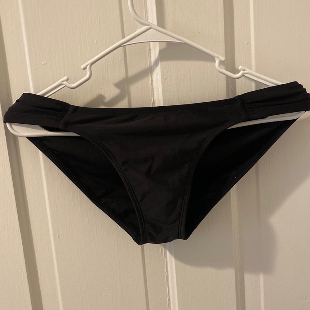 Bikini bottoms